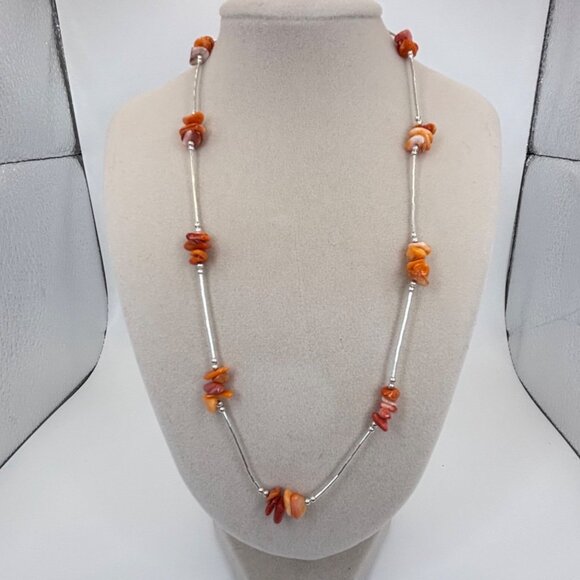 Womens Necklace RARE 18" Spiny Oyster Liquid Silver Natural Gemstone Boho Navajo - Picture 1 of 3